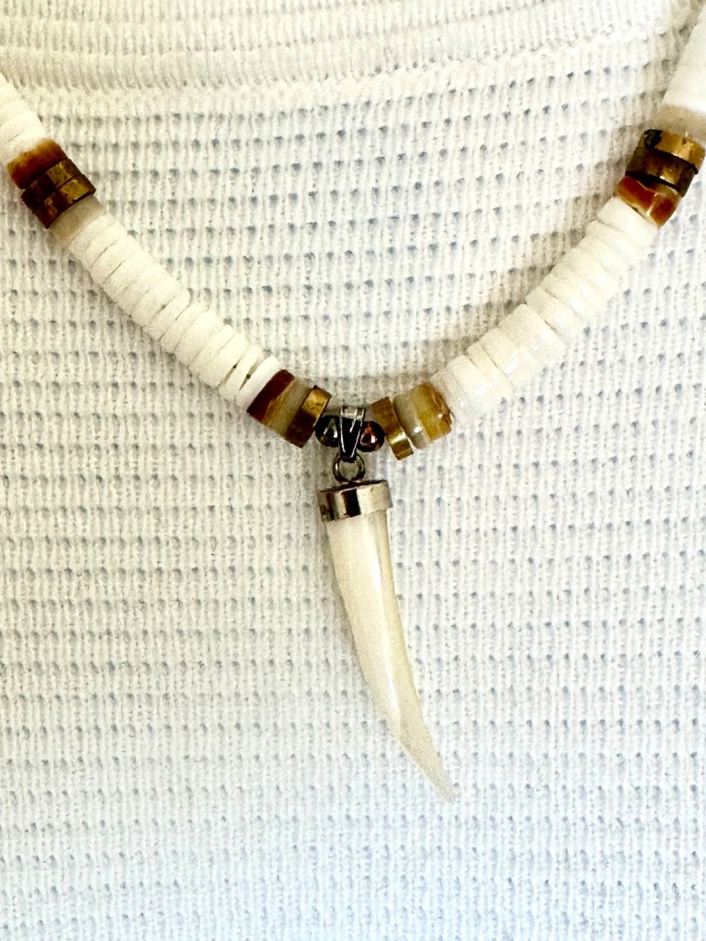 Vintage White Heishi Bead Necklace with Tusk Pendant Boho